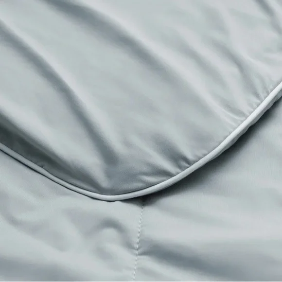 Cool+ Throw Blanket in Light Gray - Picture 4 of 7